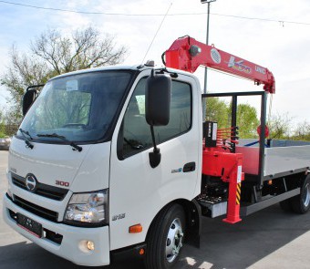 (7/5) МАНИПУЛЯТОР HINO 500 7 ТОНН КМУ 5 Т.